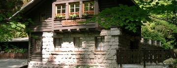 (Deutsch) Sofortmaßnahmen: Felssicherung am Wanderweg durch den Amselgrund