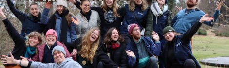 Insgesamt 53 Studierende nahmen an dem mehrtägigen Einführungsseminar im Wildniscamp am Falkenstein teil. Zwei davon beginnen jetzt ihr Praktikum im Nationalpark Sächsische Schweiz.