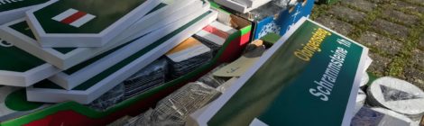 Foto: C. Edelmann Vor der Saison hat die Nationalparkverwaltung unzählige Wegweiser erneuert und Wegemarken ergänzt, um Wanderern eine bessere Orientierung und entspanntes Wandern zu ermöglichen.