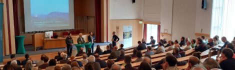 Foto: R. Coordes, Sachsenforst Rund 200 forstliche Fachleute diskutieren die Möglichkeiten der Waldbrandprävention beim Tag von Sachsenforst in Dresden/Pillnitz