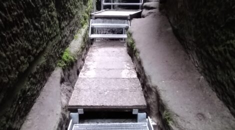 neue Stiegen in Schwedenlöcher Foto: L. Schmidt